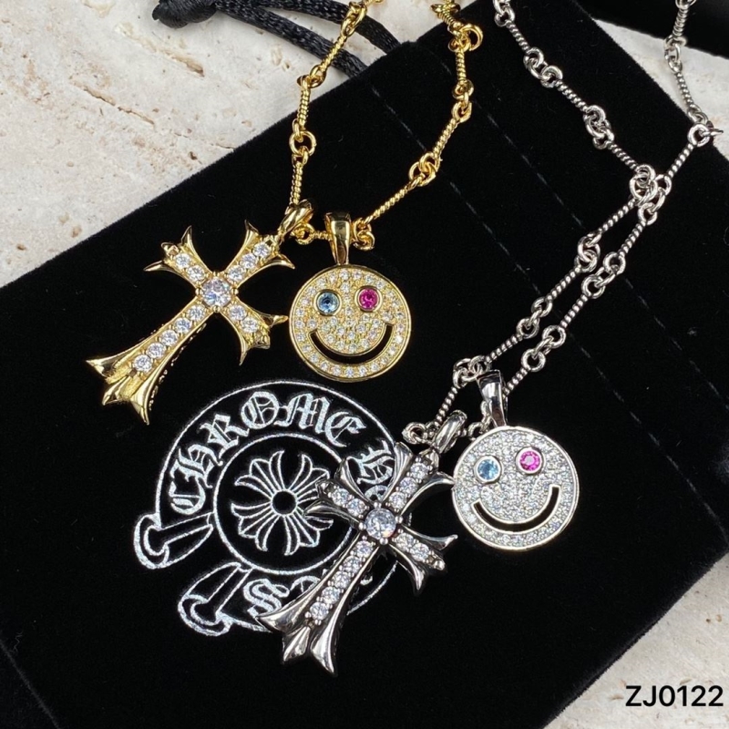 Ch**me He**ts necklaces